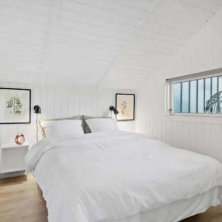 30301-odder-strandbyvej-4 *
